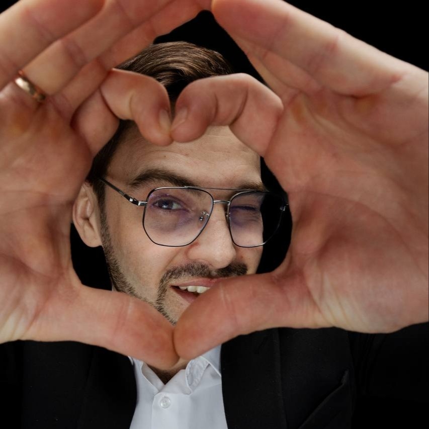 Фотография участника Артём